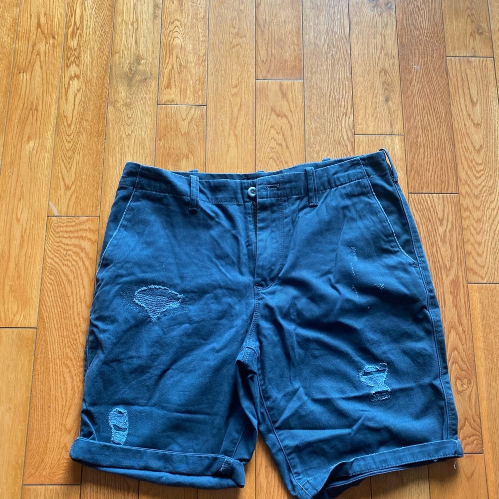 Express Shorts Distressed Size 32